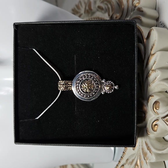 Roman Pendant & Sterling Silver Chain - Picture 7 of 7